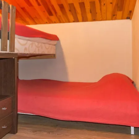 Duplex Renove Proche Pistes Et Commerces, Balcon Sud, 6 Pers., Casier A Skis - Fr-1-181-2442 Apartment *