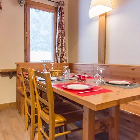 Apartment Duplex Renove Proche Pistes Et Commerces, Balcon Sud, 6 Pers., Casier A Skis - Fr-1-181-2442